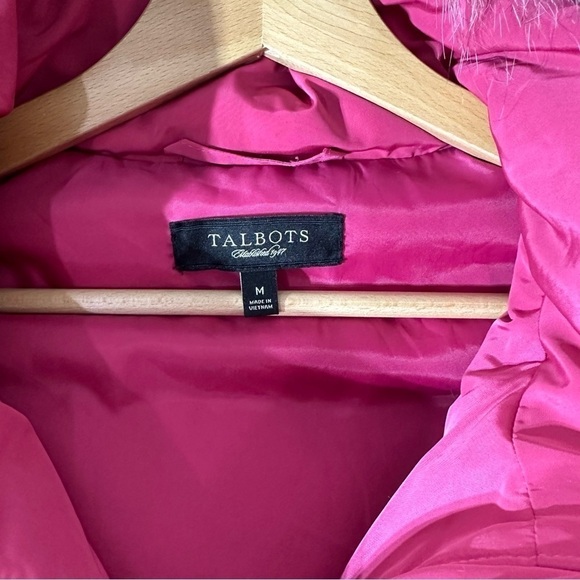 Talbots Pink Rose Down Puffer Vest Removable Hood Faux Fur - Picture 6 of 10